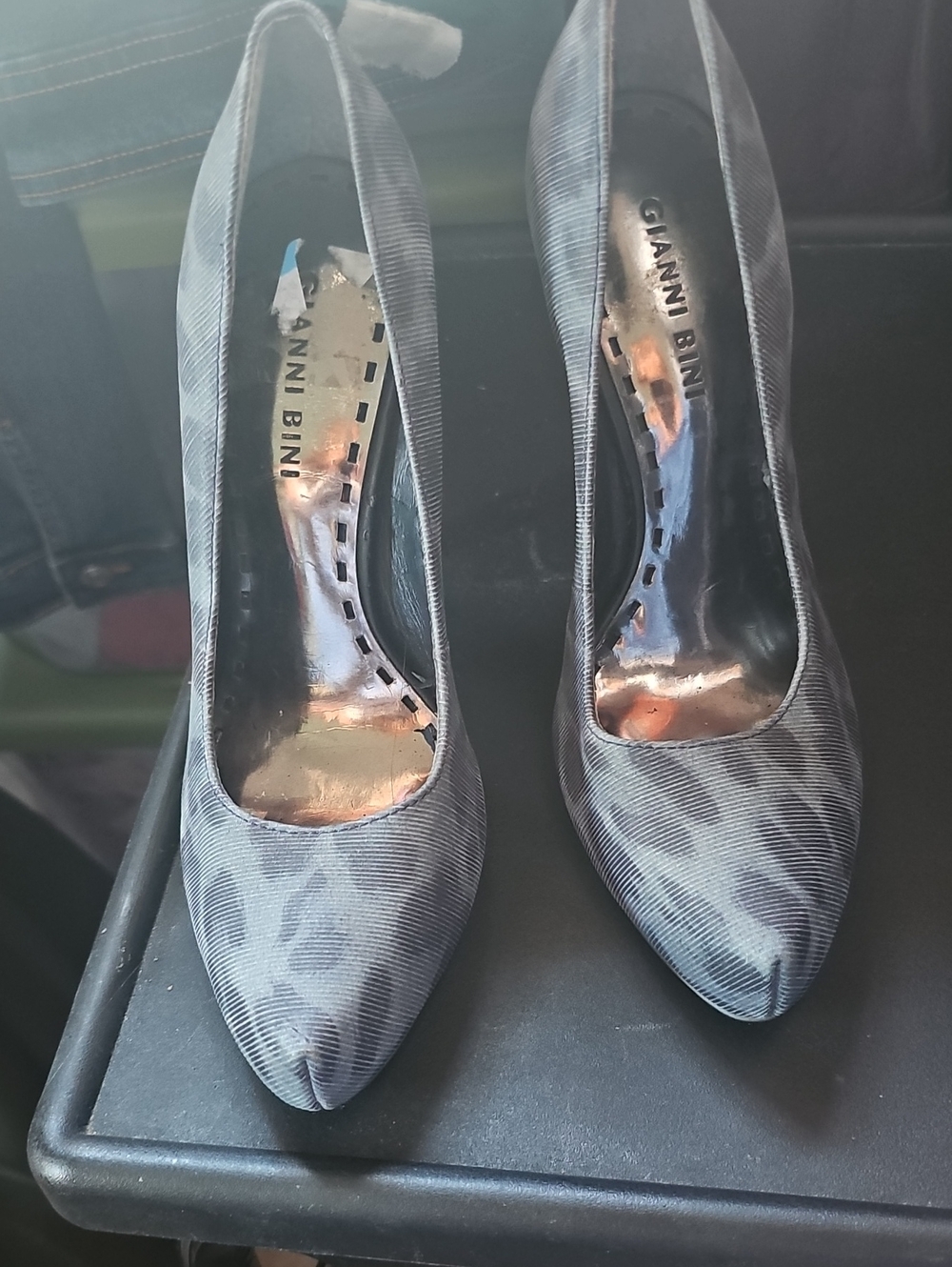Gianni Bini Gray-Blue Patterned Pointed-Toe Pumps
